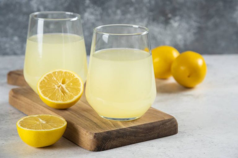 Apsinuodijimas alkoholiu per šventes: kaip atstatyti organizmą